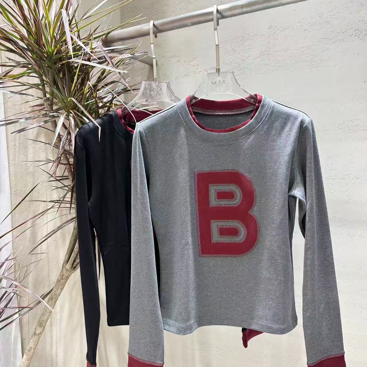 D0051拼接拉链长袖撞色修身女字母T恤简约套头印花秋冬