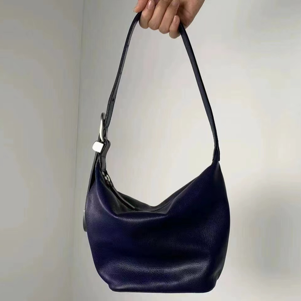 Max041-060好物平替时尚休闲百搭小众轻奢潮流ins风腋下单肩包