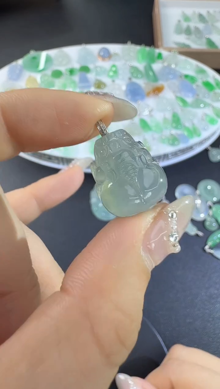 颈饰18K金镶嵌翡翠H1204-1501-543