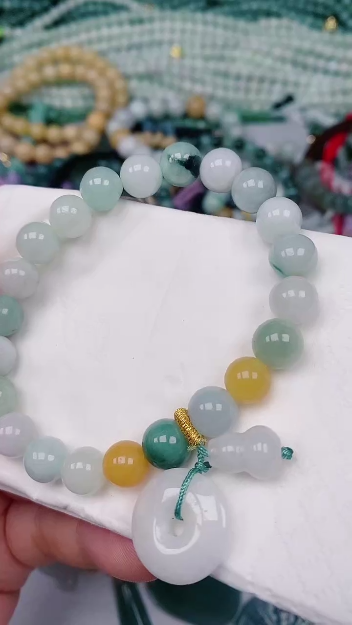 【闪购商品】翡翠颈饰未镶嵌00007547