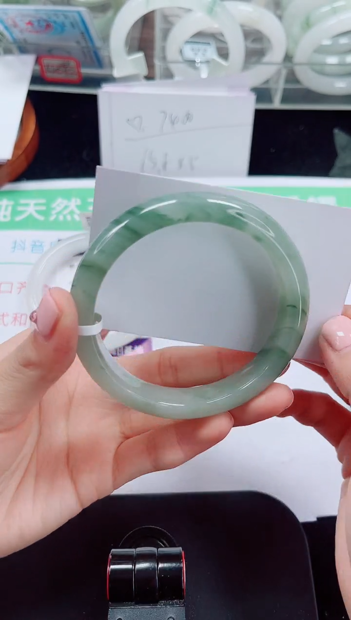 未镶嵌手镯石英质玉158-60/61