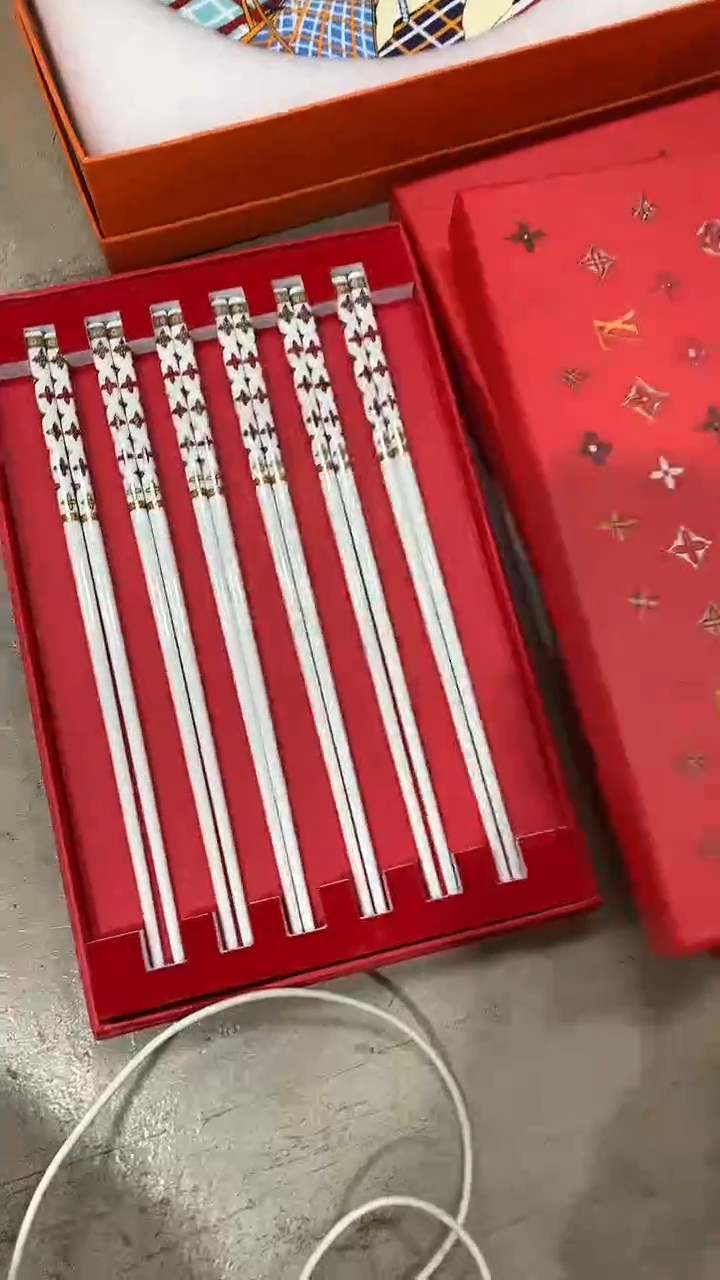 瓷片陶瓷餐具陶瓷餐具