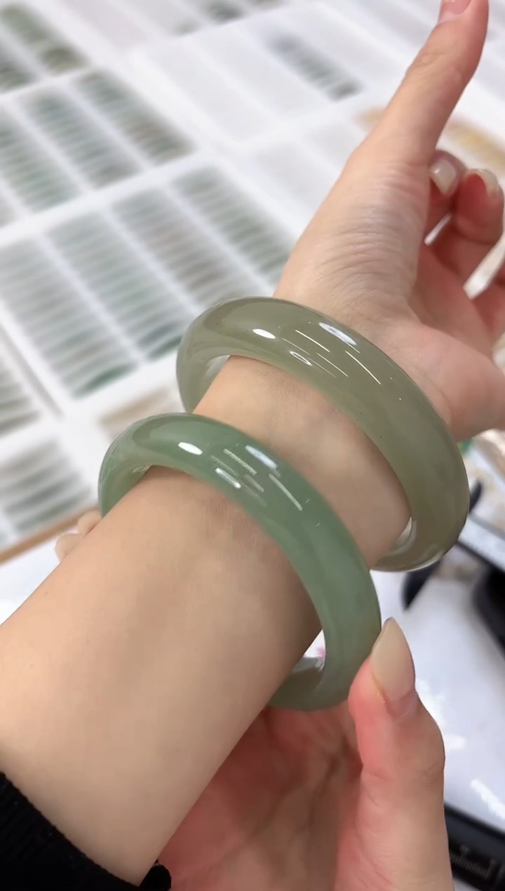 未镶嵌手镯石英质玉11-60D