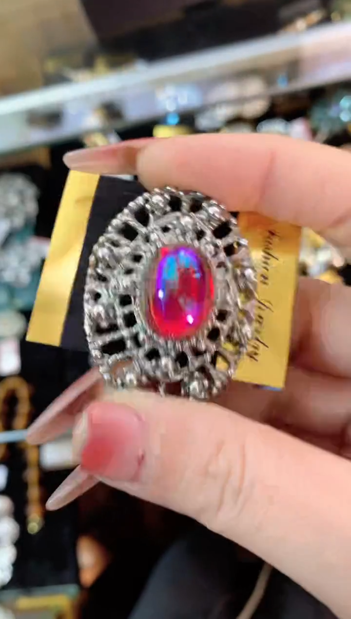 【闪购商品】瓷片楚楚中古珠宝甄选不退换