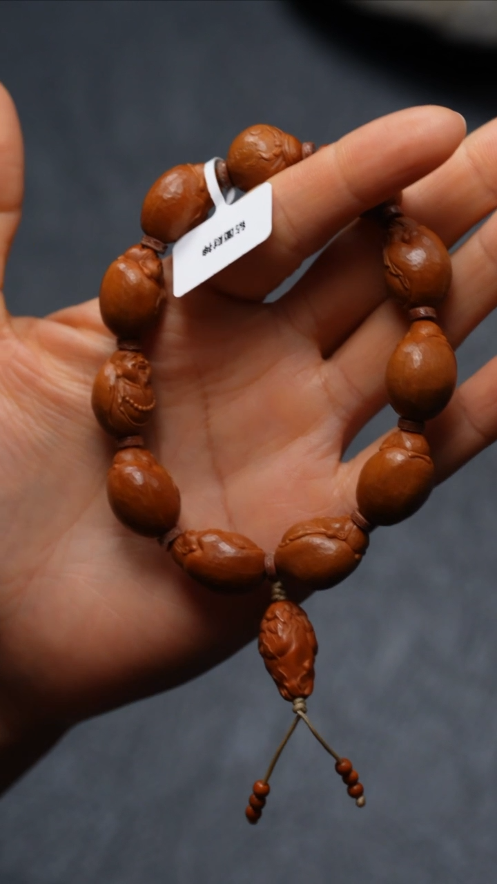 【闪购商品】橄榄核吊坠橄榄核