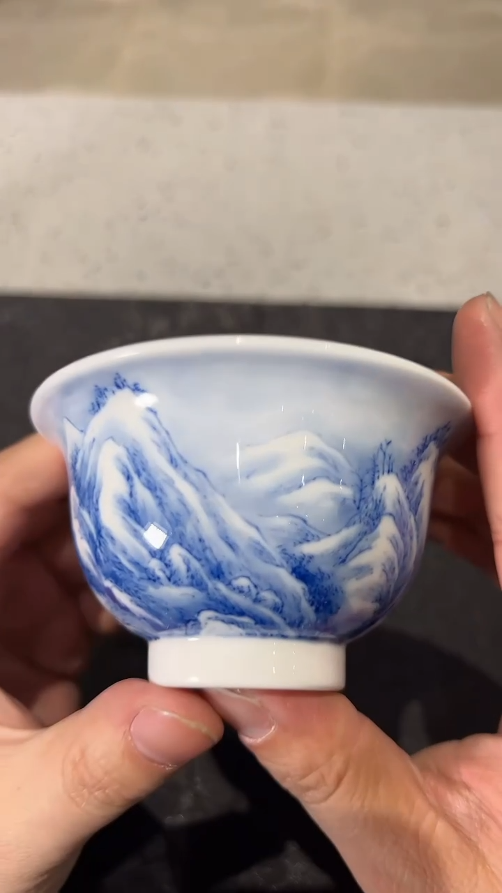 【闪购商品】陶瓷无盖款雪景杯