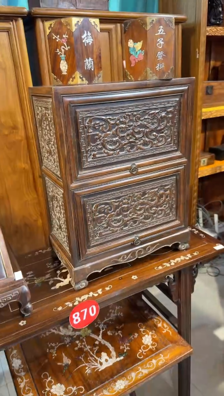 木黄花梨雕刻龙纹双层柜子1980.888888