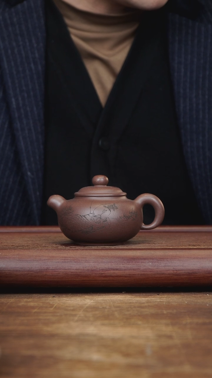 【闪购商品】紫砂茶壶160ml 省大师范小君作品 紫泥