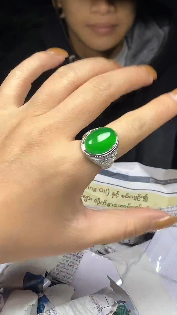 满色吊坠 所见即所得！！