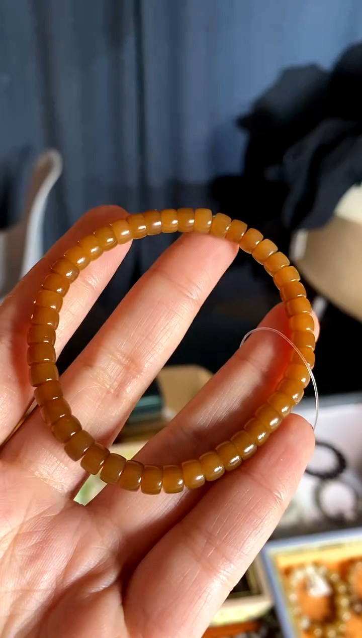 【闪购商品】和田玉手链未镶嵌。