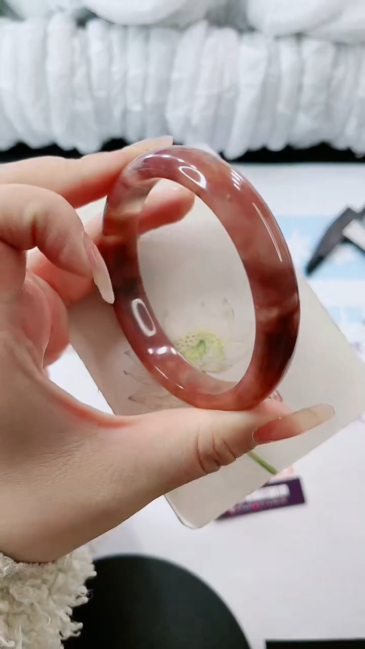 【闪购商品】石英质玉手镯未镶嵌多样性发货E665