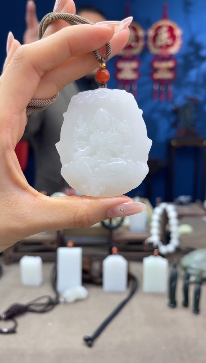 【闪购商品】和田玉未镶嵌颈饰1