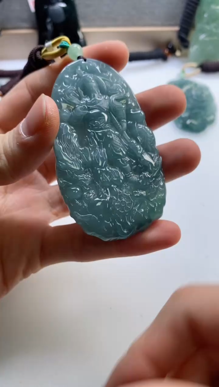 【闪购商品】翡翠挂件未镶嵌