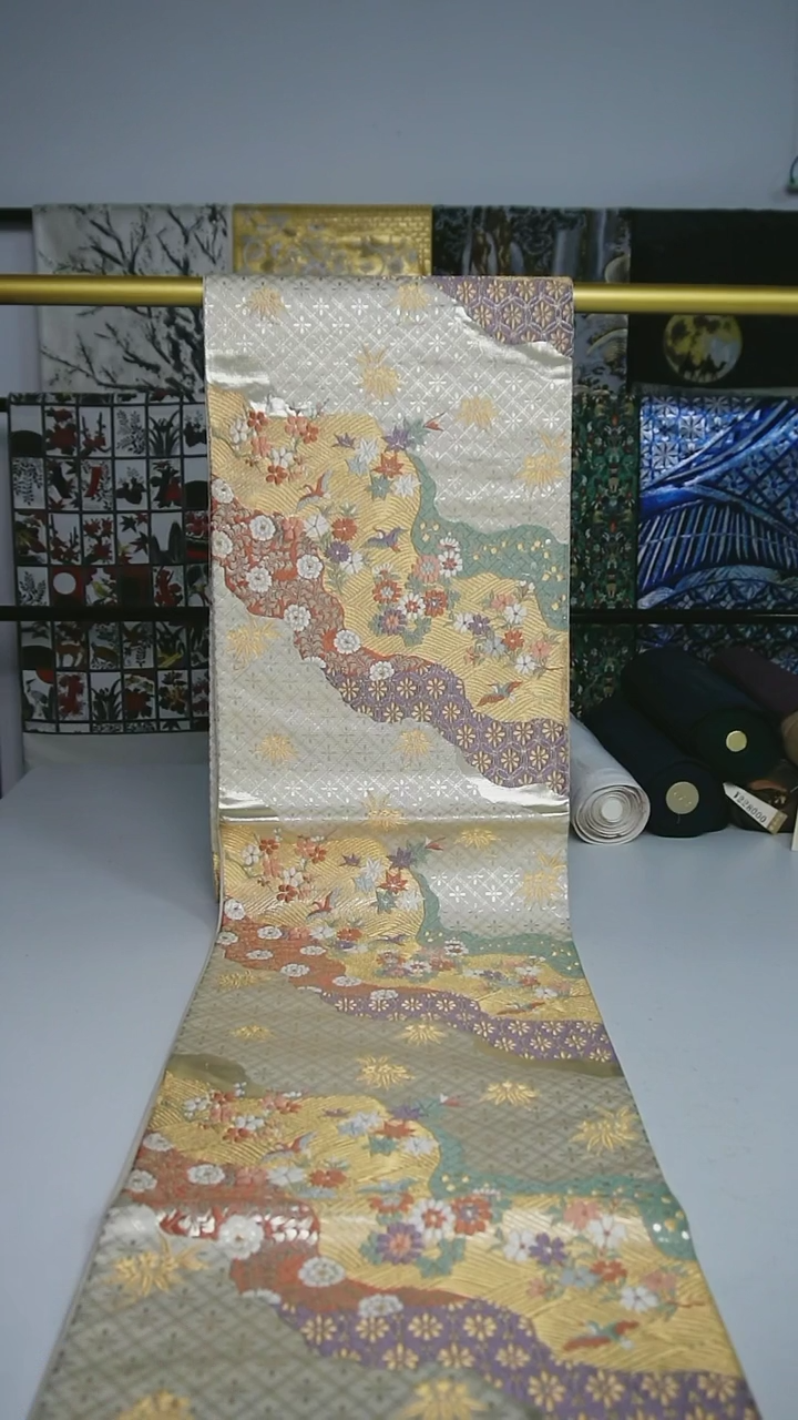 【闪购商品】织绣织锦1六通花鸟