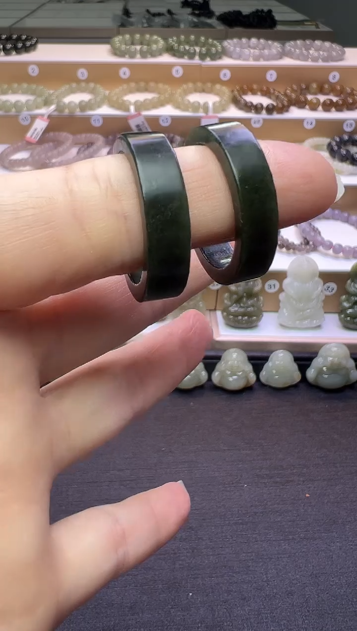 颈饰未镶嵌和田玉88号链接多样性发一20圈口有瑕疵