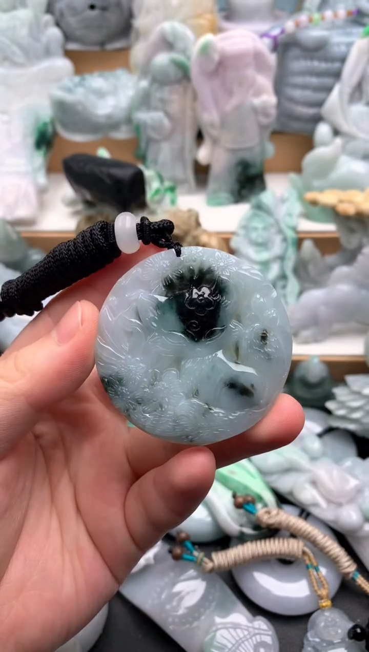 吊坠(不含链)未镶嵌翡翠1