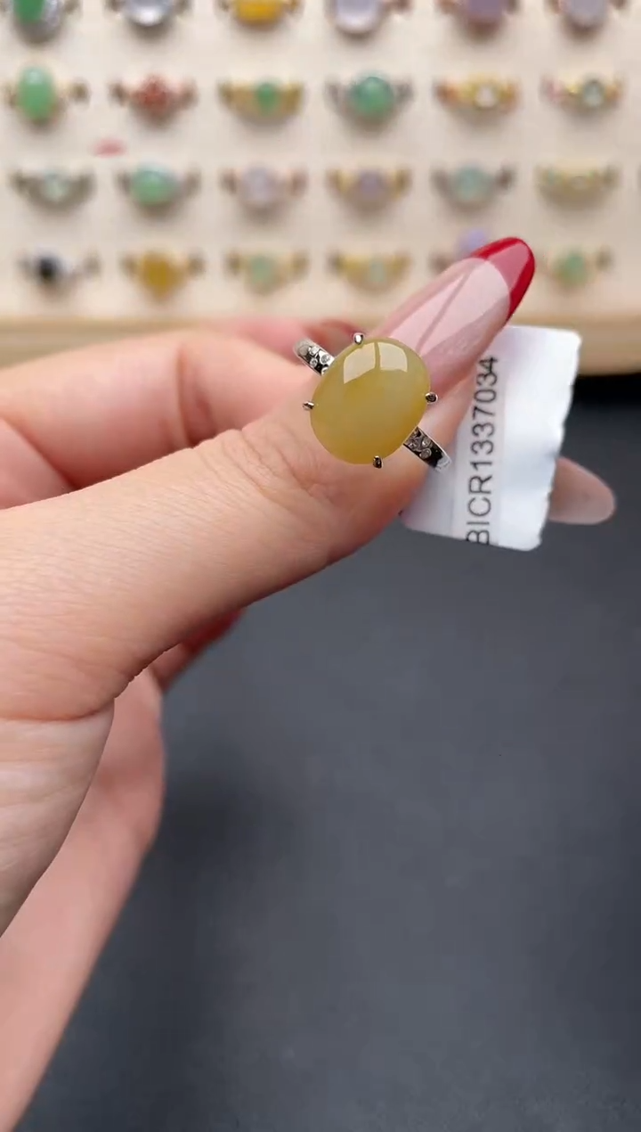 【闪购商品】翡翠戒指银S925镶嵌一物一证一礼盒