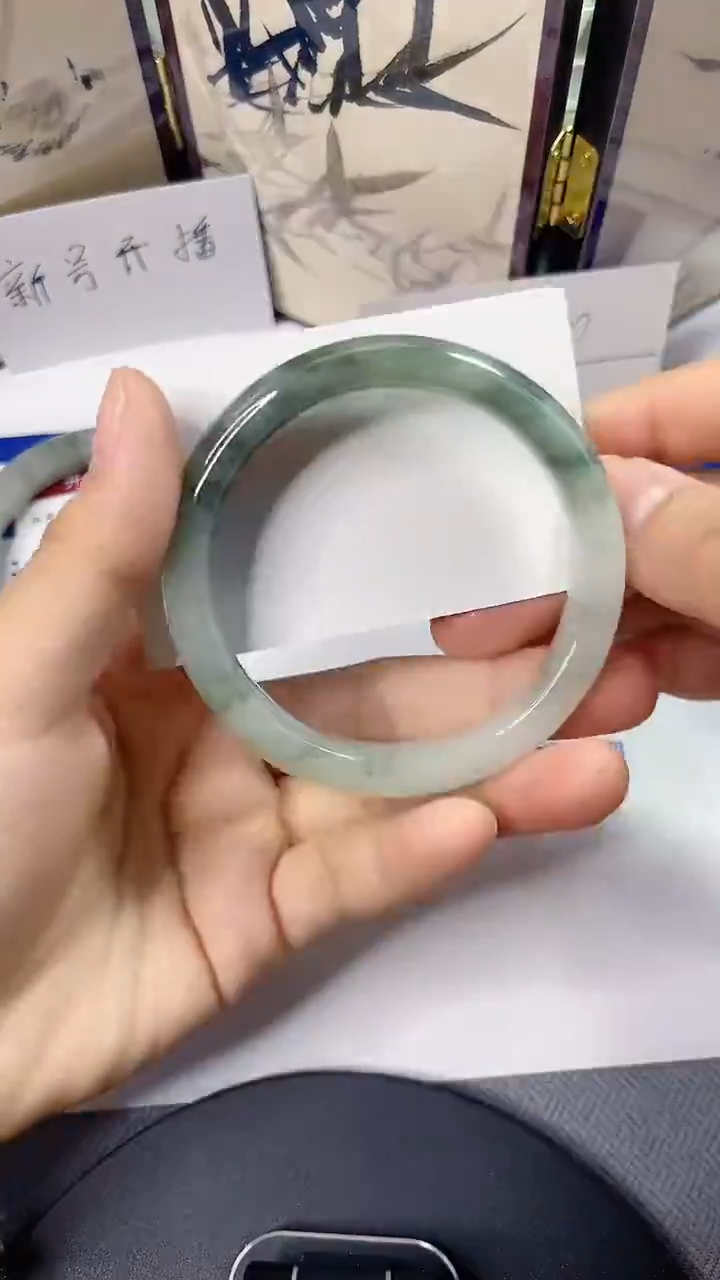 未镶嵌手镯石英质玉23-57/58