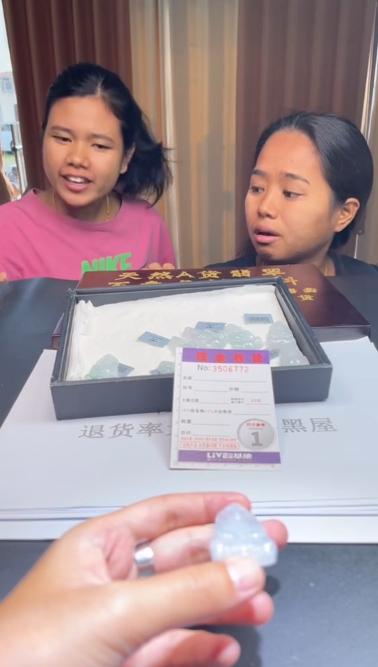 未镶嵌定制翡翠未抛光毛货多样性发其一拍一发一6772