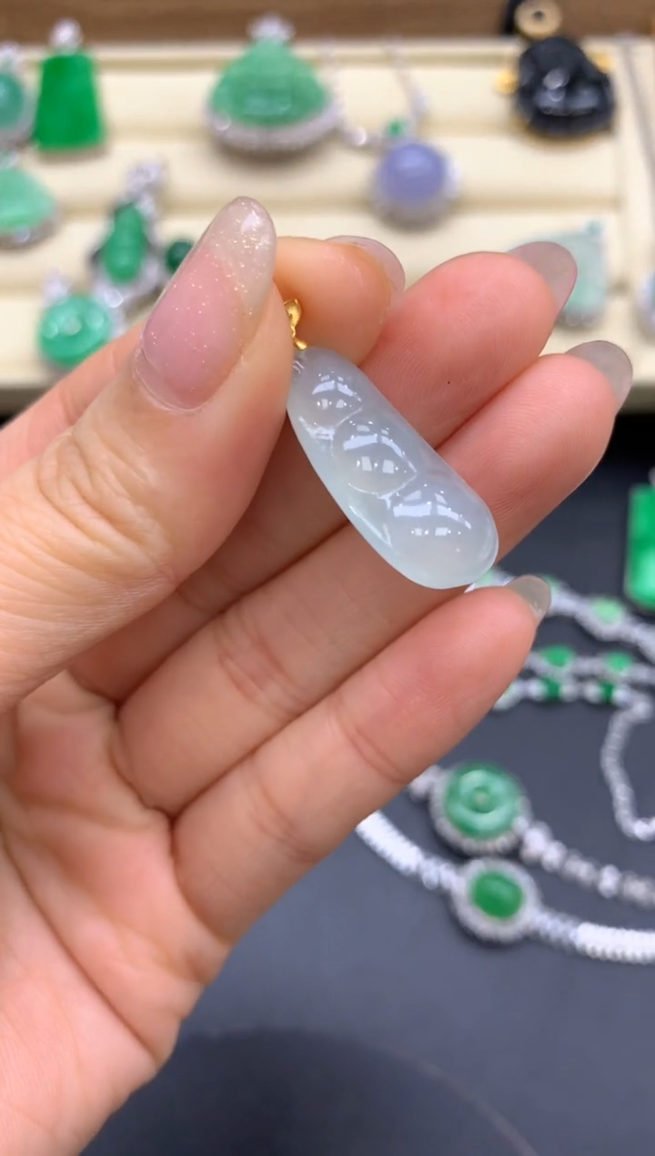 【闪购商品】翡翠颈饰18K金镶嵌85-中国好珍宝