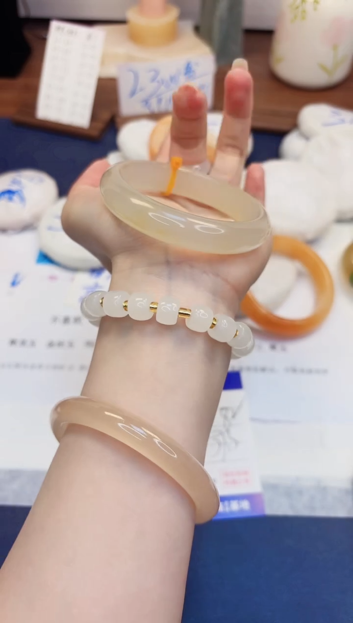 【闪购商品】石英质玉手镯未镶嵌491-财气镯-圈口57
