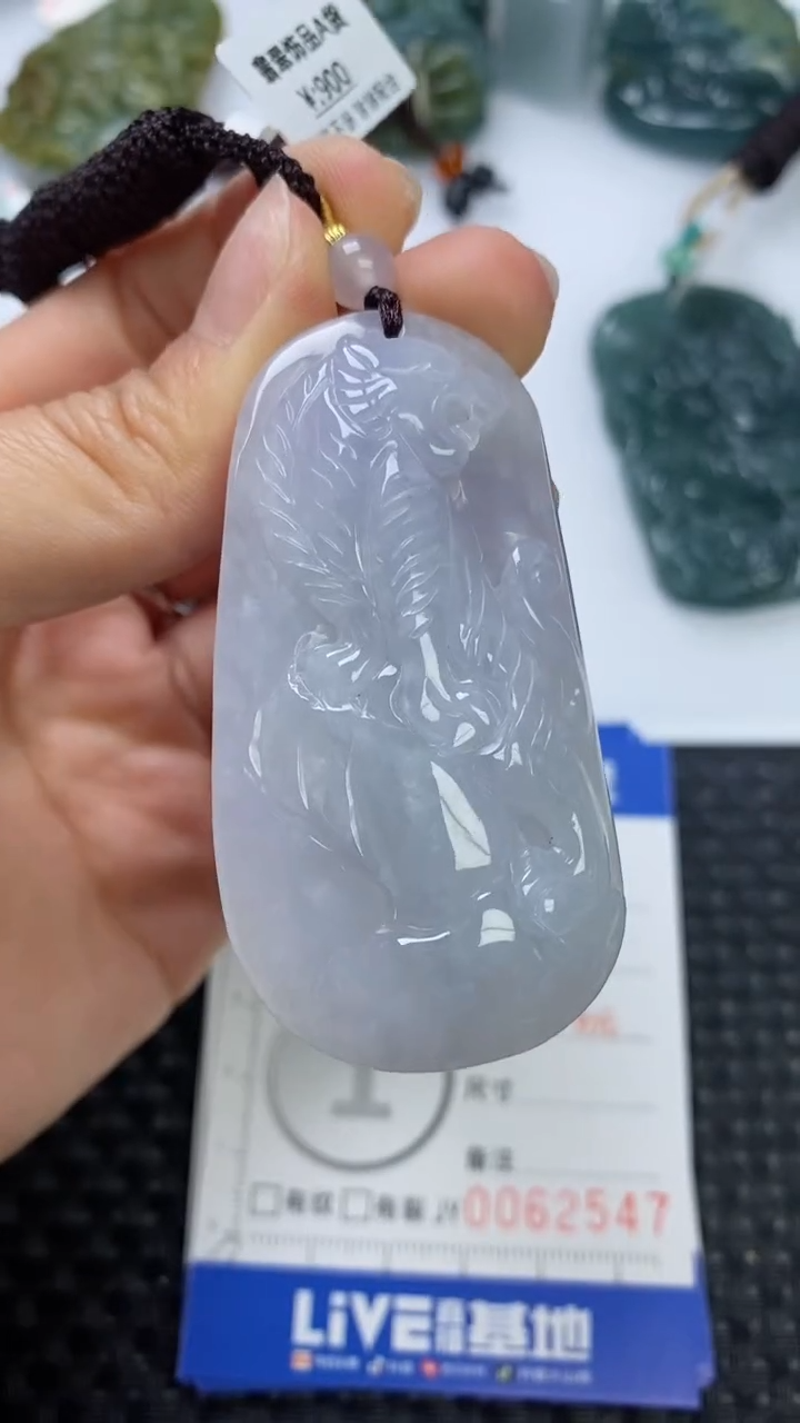 【闪购商品】翡翠颈饰未镶嵌111111111111111111