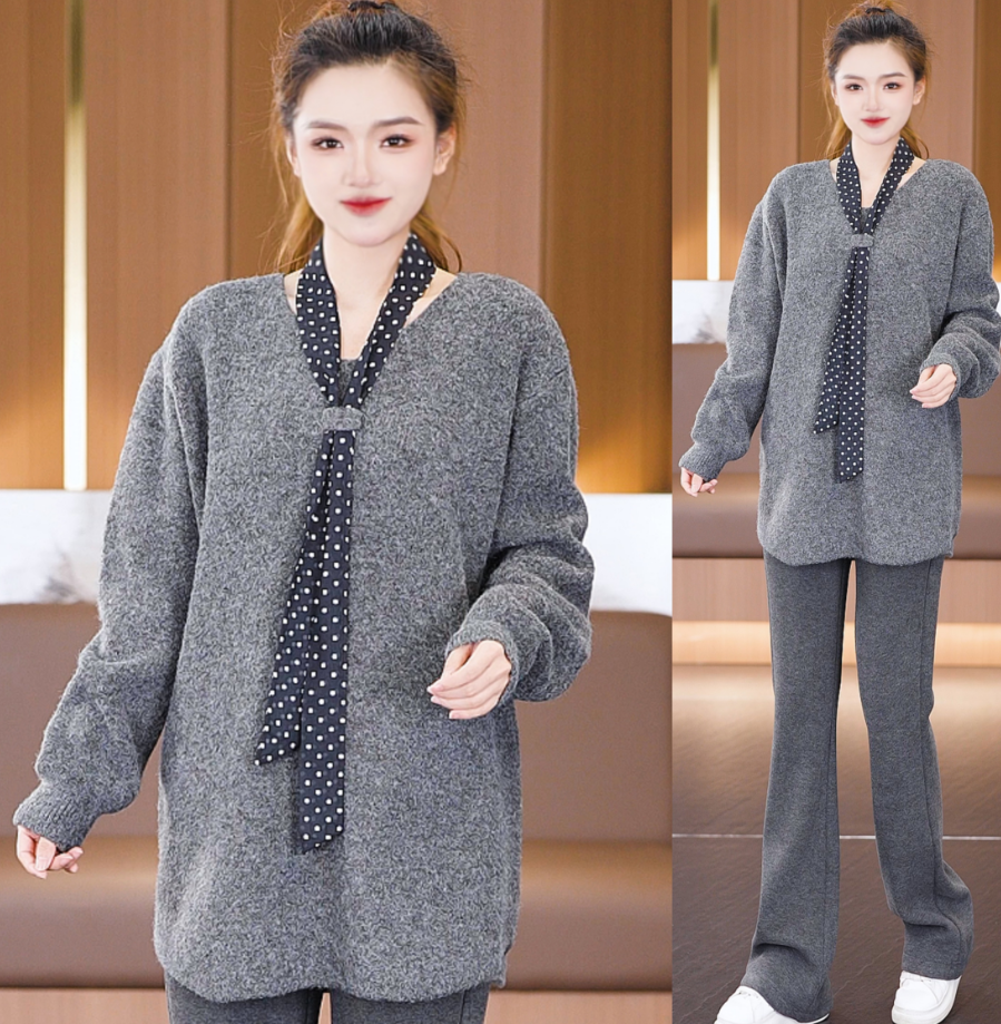 冬季新款 韩版时尚百搭洋气V领针织毛衣宽松遮肉领贷款甜美上衣