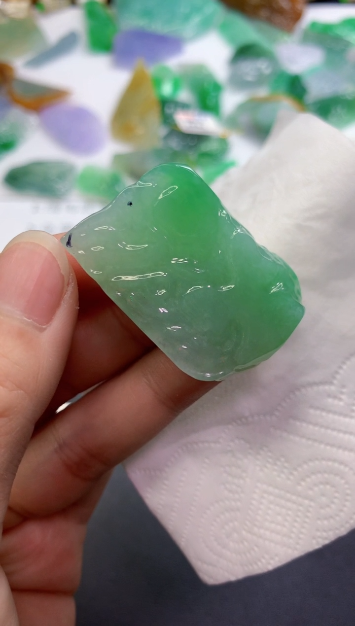 【闪购商品】翡翠吊坠(不含链)未镶嵌5741