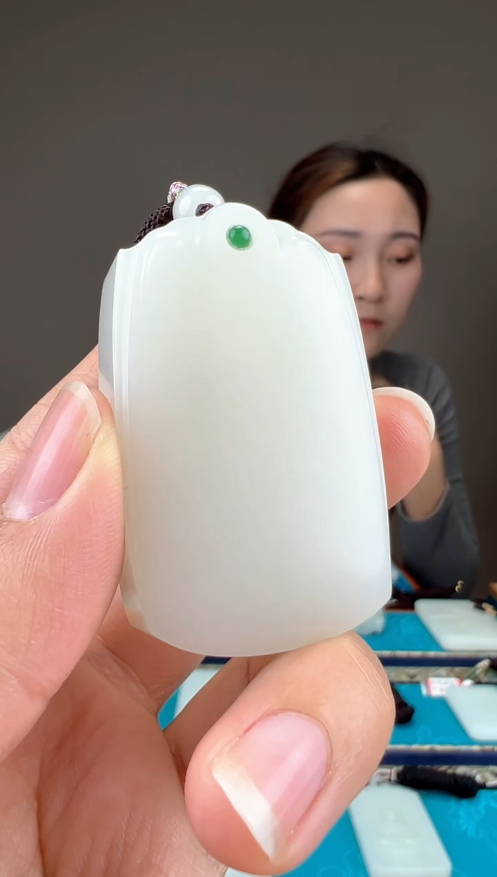 【闪购商品】和田玉颈饰未镶嵌1