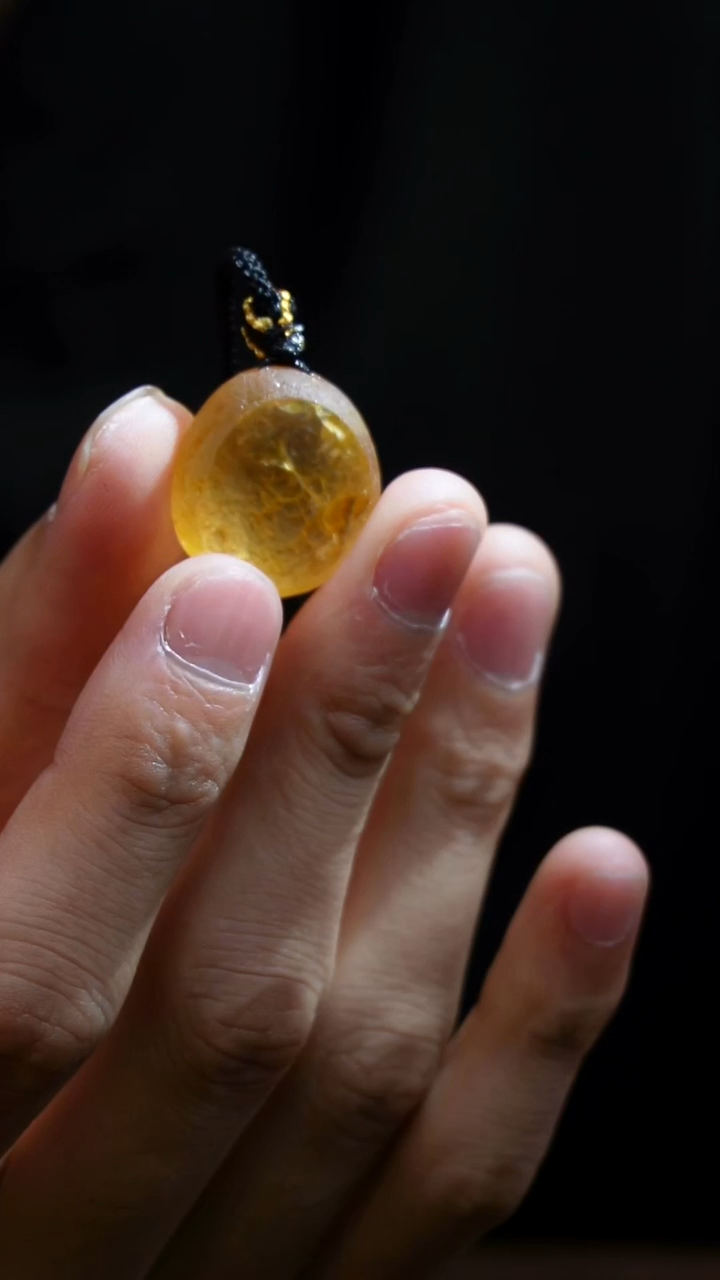 吊坠(赠链)未镶嵌水晶水晶