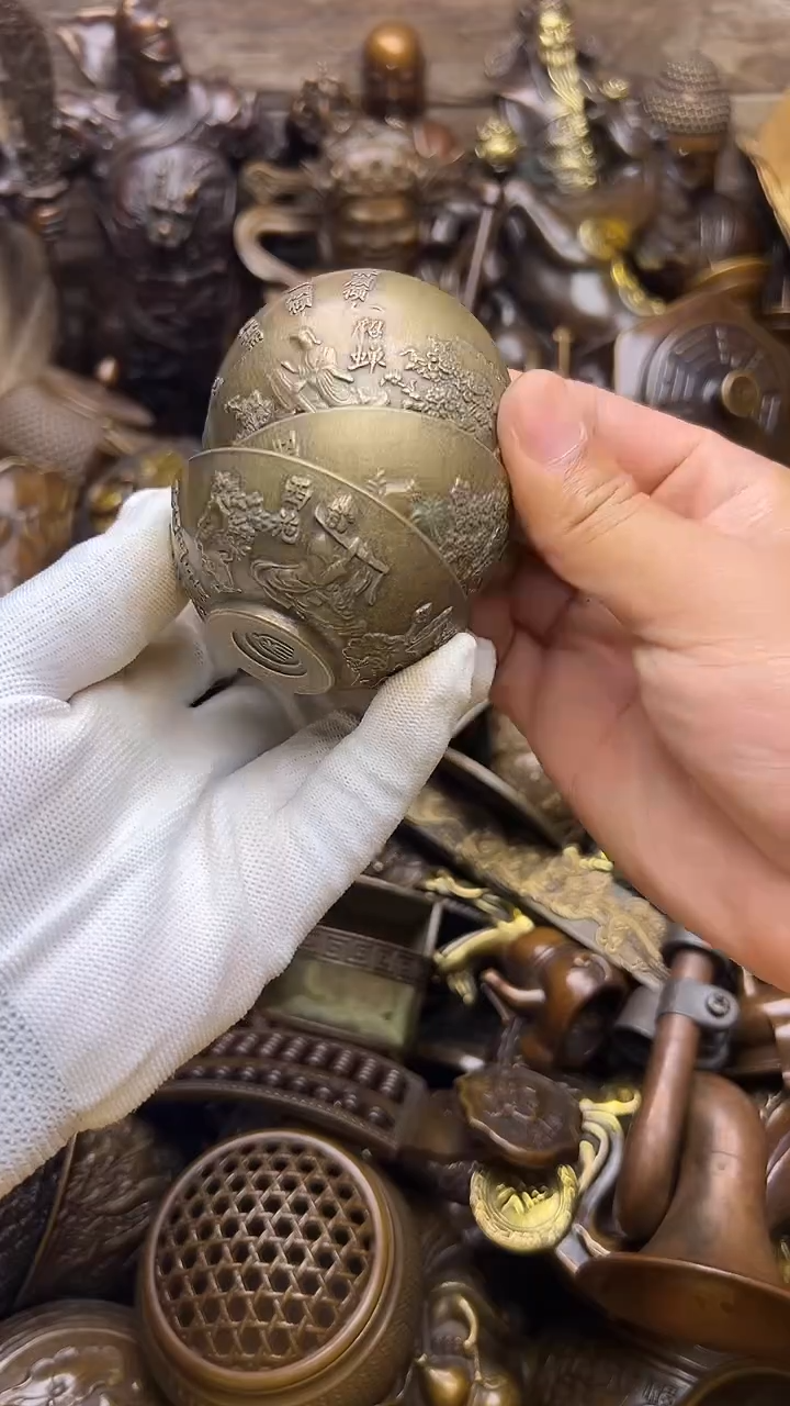 精美铜器，点击即可下单