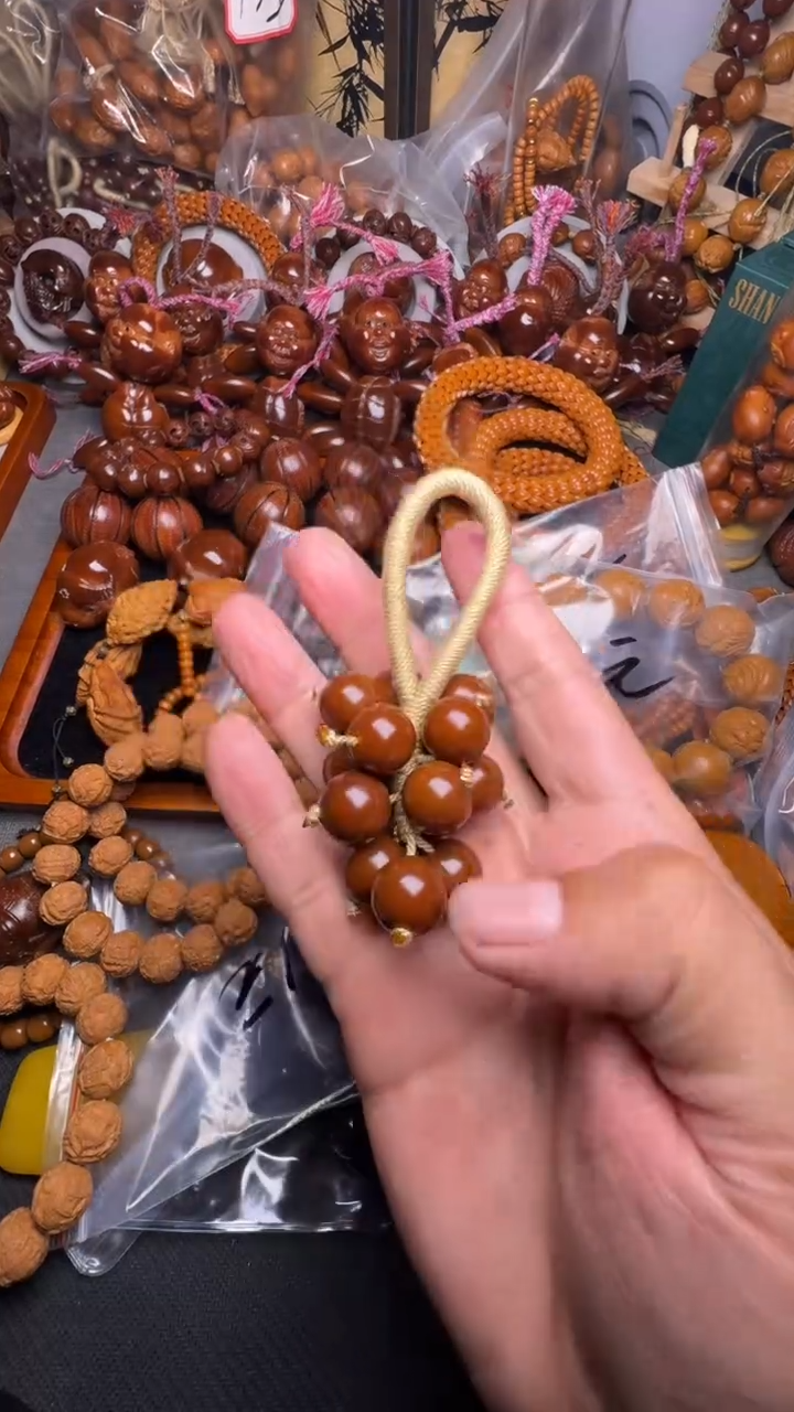 手串橄榄核葡萄的