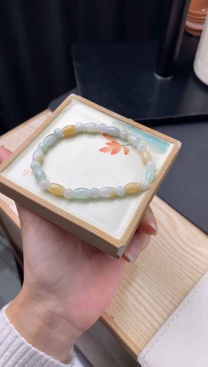【闪购商品】翡翠手链未镶嵌手串y260