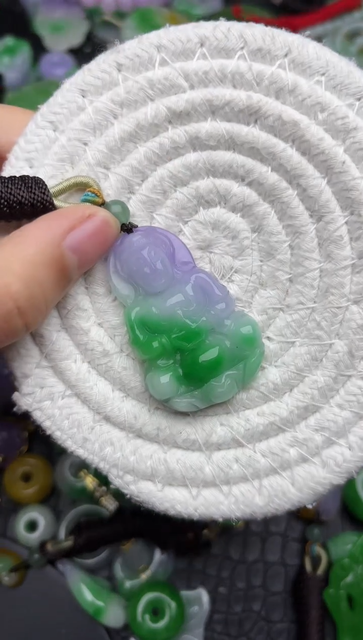 颈饰未镶嵌翡翠缅甸翡翠吊坠