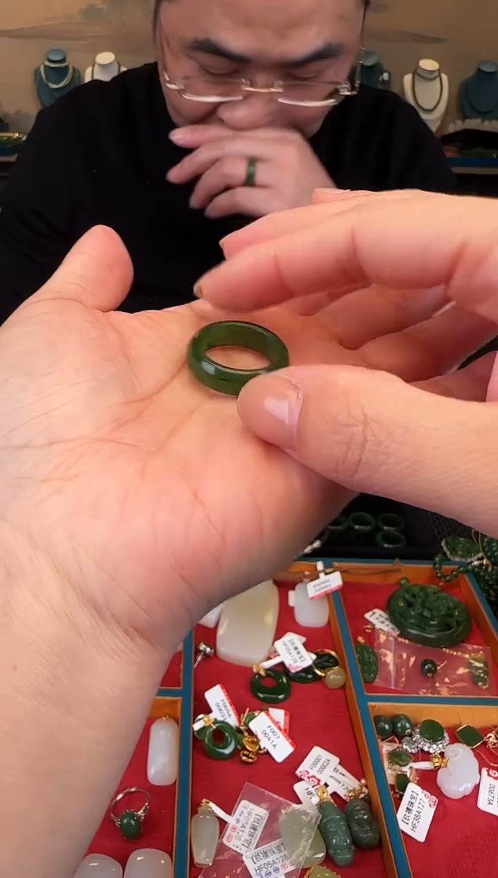 未镶嵌戒指和田玉16-18圈口