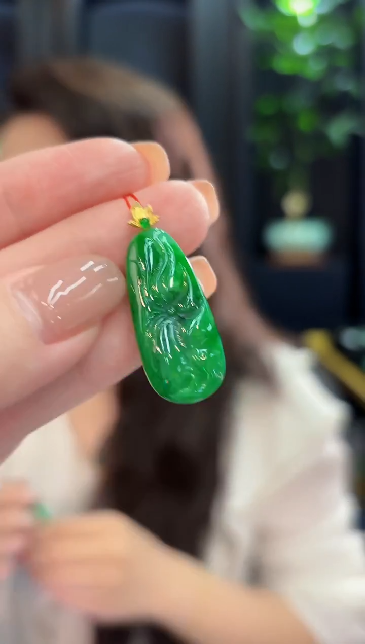 颈饰18K金镶嵌翡翠 缅甸A货/支持复检/一件