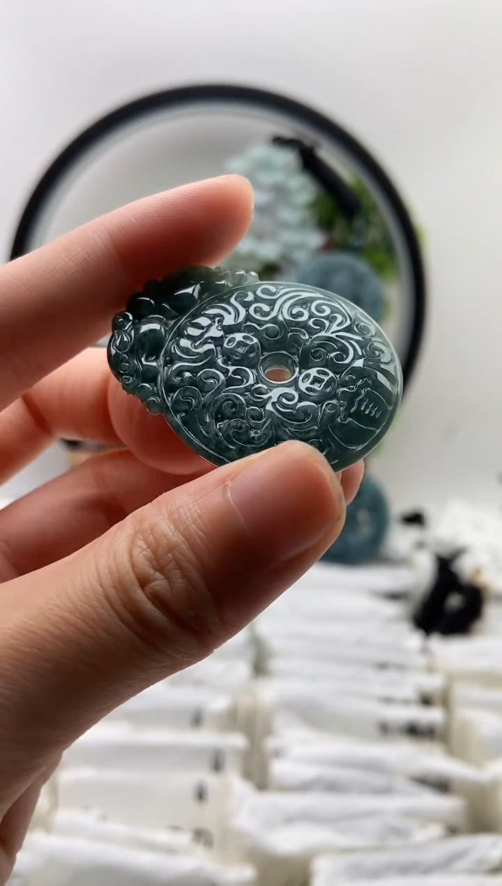 翡翠未镶嵌颈饰福利