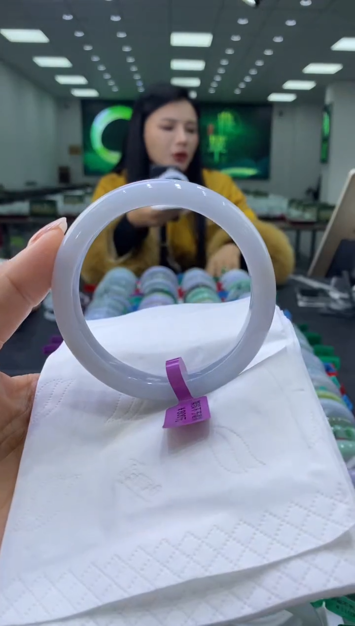 未镶嵌手镯翡翠00002384