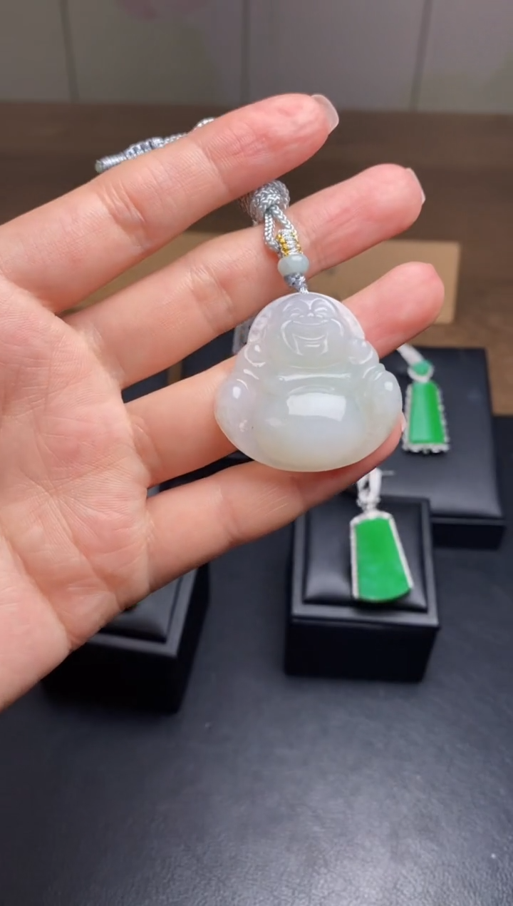 【闪购商品】翡翠颈饰未镶嵌翡翠