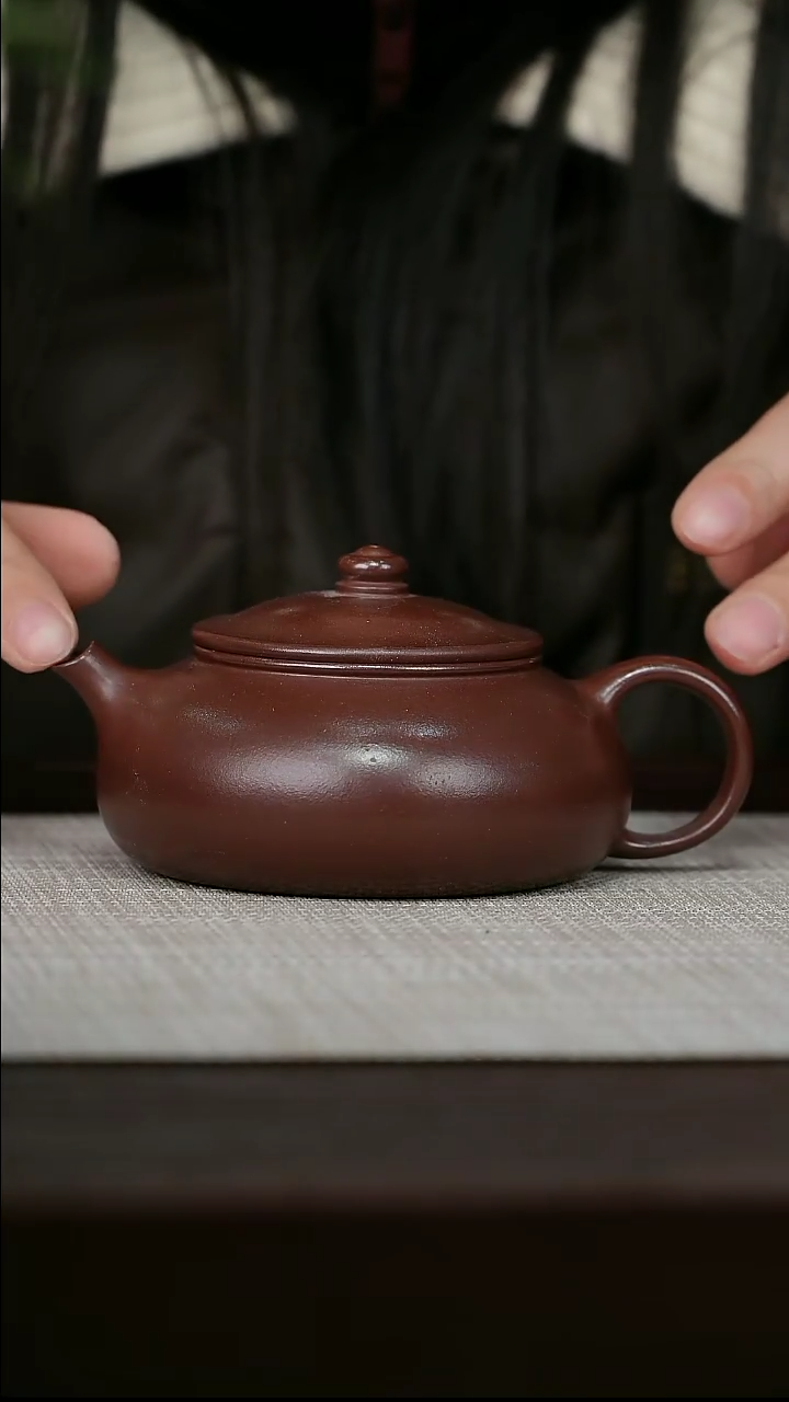 【闪购商品】宜兴原矿紫砂壶茶壶180C