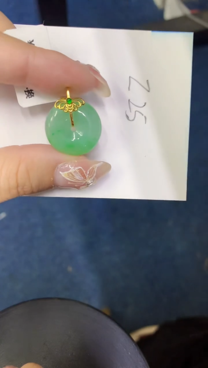 【闪购商品】翡翠颈饰18K金镶嵌0000000000