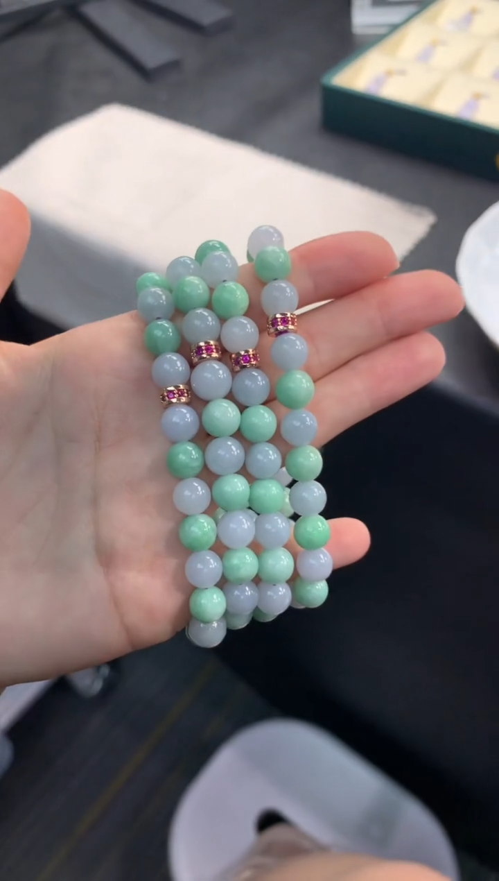 【闪购商品】翡翠手串未镶嵌FC385 翡翠双彩手串 多样性发其一