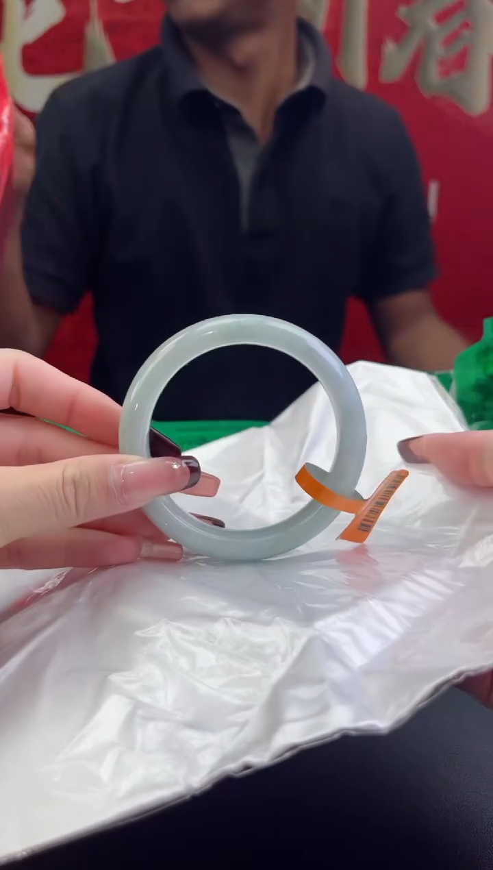 【闪购商品】翡翠手镯未镶嵌翡翠手镯11