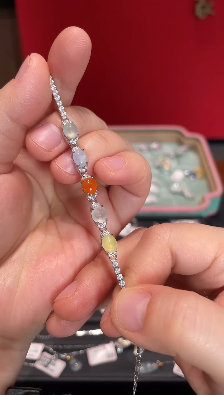 颈饰银S925镶嵌翡翠手链