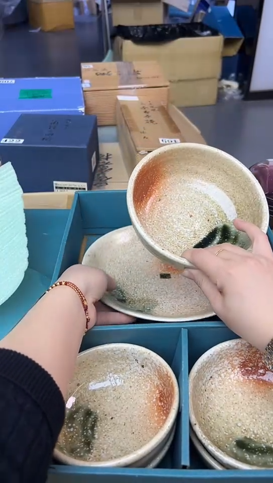 【闪购商品】6只中古回流瓷器，谨慎参拍！