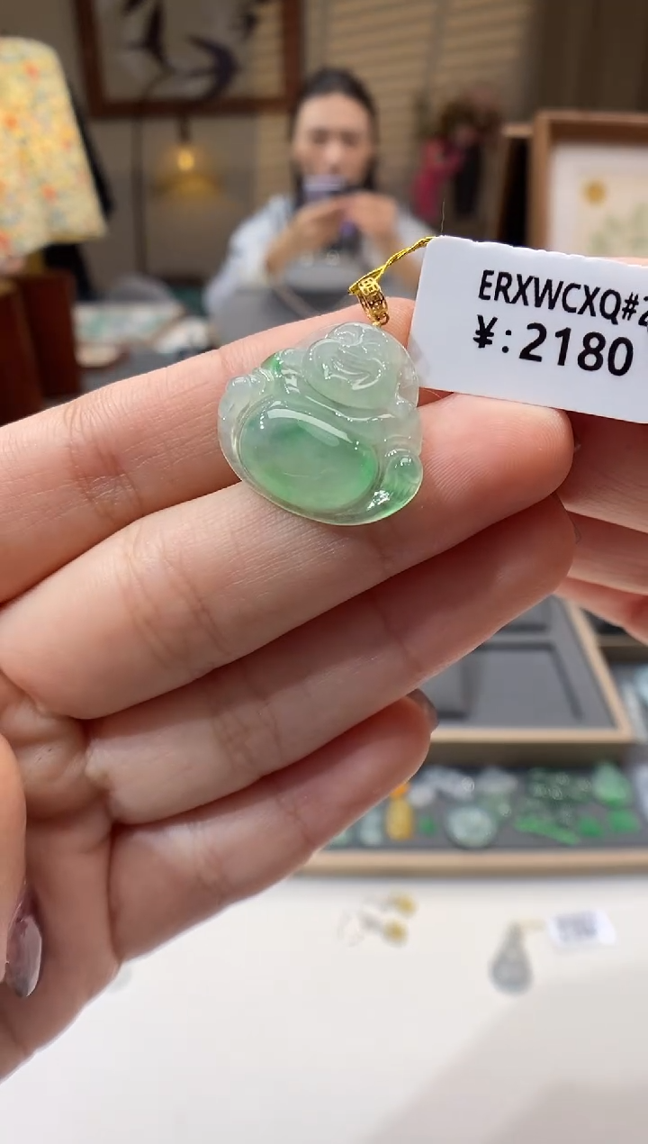 【闪购商品】翡翠颈饰18K金镶嵌佛公