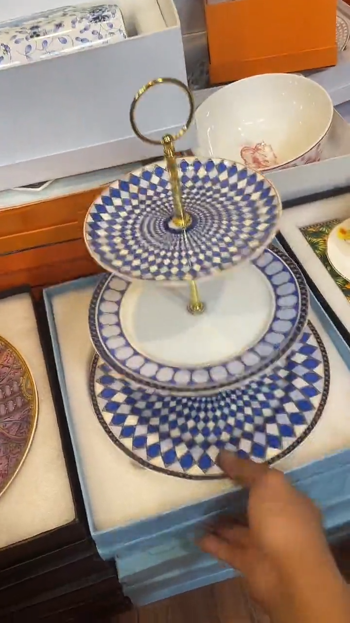 杯鸿辉家品牌瓷器，京东包邮！