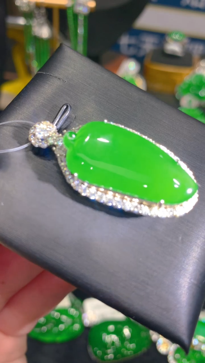 【闪购商品】翡翠颈饰银S925镶嵌65一季