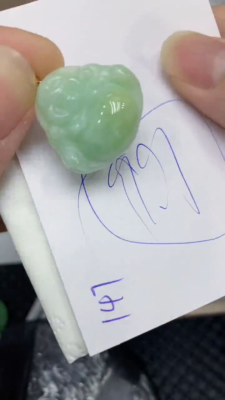 颈饰未镶嵌翡翠缅甸A货翡翠