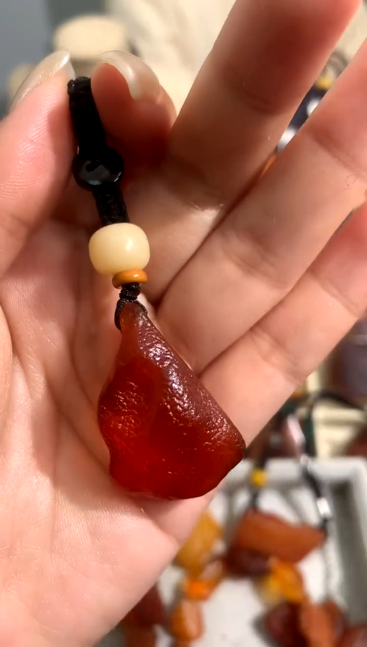 【闪购商品】蜜蜡裸石未镶嵌似玉